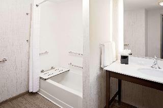 Hotel Homewood Suites By Hilton Ronkonkoma Ny