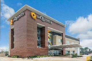 La Quinta Inn Suites Houston Springwood Village