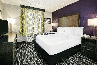 La Quinta Inn Suites Houston North Spring