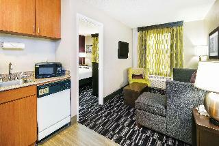 La Quinta Inn Suites Houston North Spring