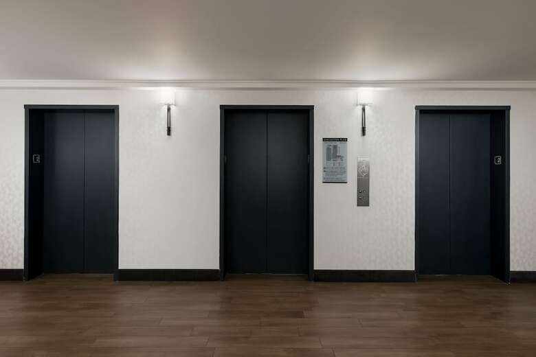 Hotel Caza
