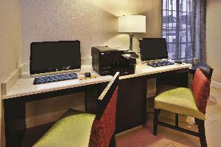 La Quinta Inn Suites By Wyndham Summersville