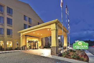 La Quinta Inn Suites By Wyndham Summersville