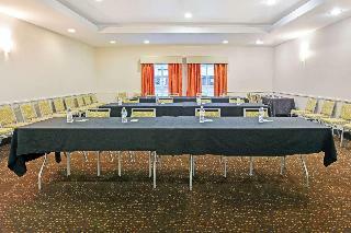 Hotel La Quinta Inn Suites By Wyndham Paris
