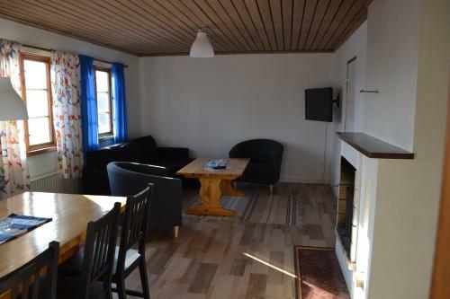 En�badets Camping & Hostel