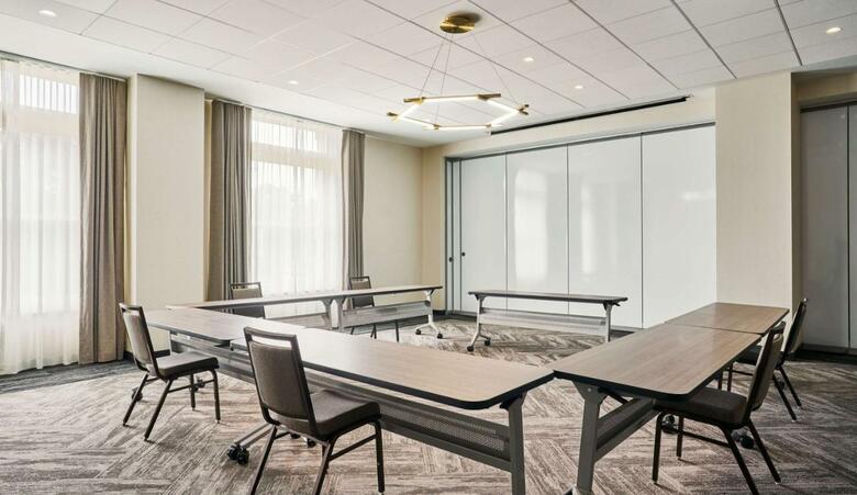 Hotel Hyatt Place Chicago Medical/university District