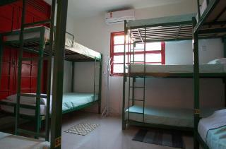 Hangar Rio Hostel