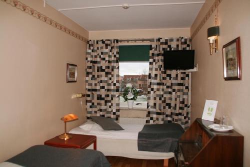 Abrins Hotel