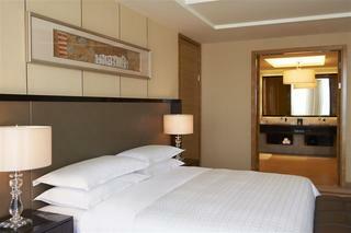 Hotel Four Points By Sheraton Langfang, Guan