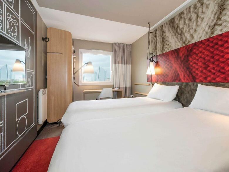 Hotel Ibis Nanterre La Defense