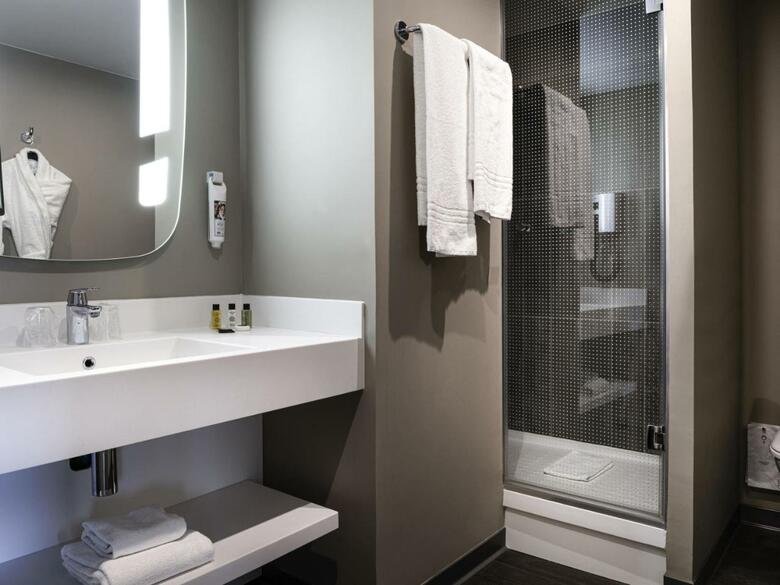 Hotel Ibis Nanterre La Defense