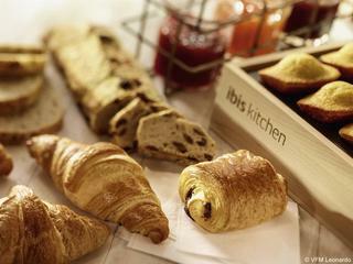 Hotel Ibis Paris Pantin Eglise