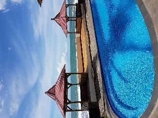 Hotel 77 Sunset Plaza