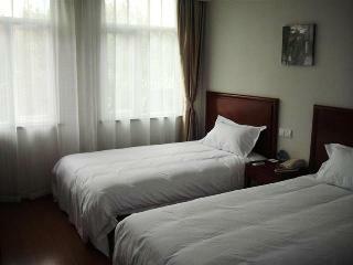 Hotel Greentree Inn Shanghai Happy Valley Business