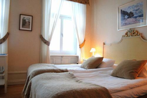 Strand Hotel