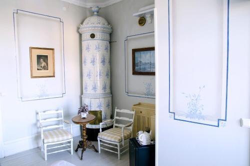 Strand Hotel