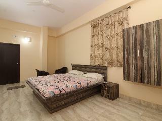 Hotel Spot On 38162 Sree Guru Lodge