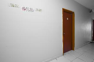 Oyo 582 Hotel Walk Inn