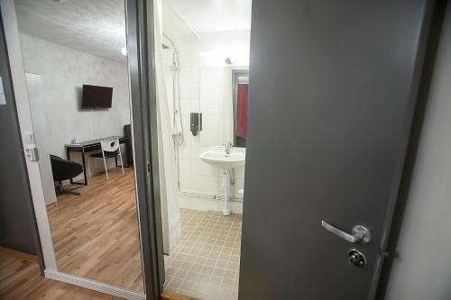 Hostal Hotel Kungsbacken
