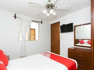 Oyo Hotel Continental