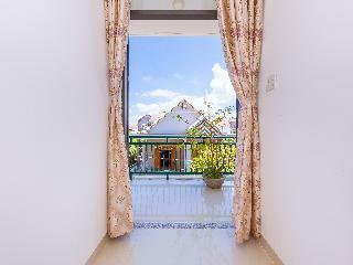 Hoang Giang Hotel