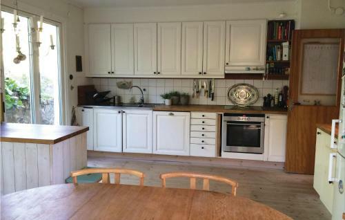 Holiday Home Alvsj� 35