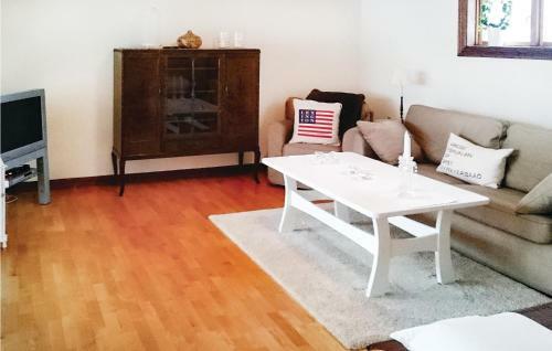 Holiday Home Ekv�gen K�llby