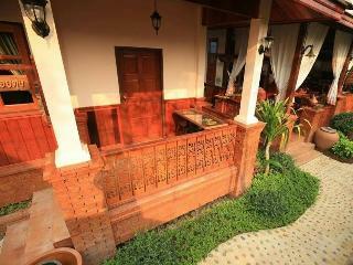 Ban Tham Hil Hotel