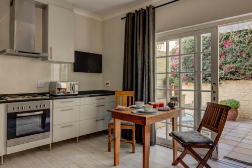 Bed & Breakfast Pin Oaks Bnb