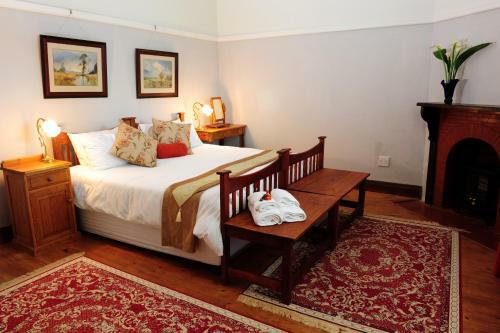 Hostal Excelsior Manor Guesthouse