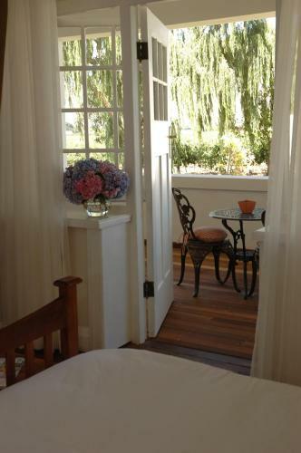 Hostal Excelsior Manor Guesthouse