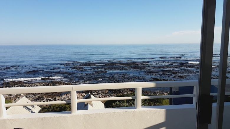 Hostal Beaumonte Guesthouse