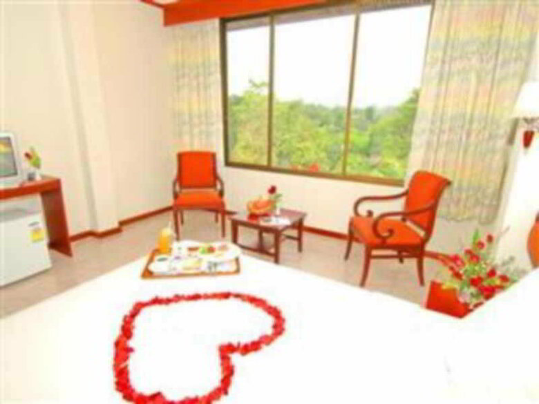 Phatad Valley Hotel @ Hotsping