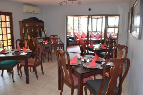 Hostal Edelweiss Corporate Guest House