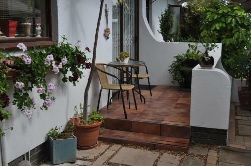 Hostal Pelican Place Guest Cottages