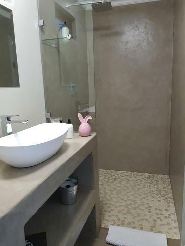 Hostal Four Palms Accommodation & Conferencing