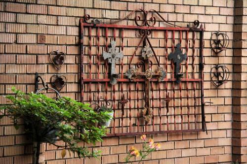 Hostal Del Roza Guest House