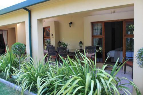 Hostal Lamor Guest House