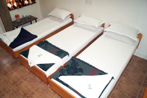 Hotel Sri Kumara Lodge