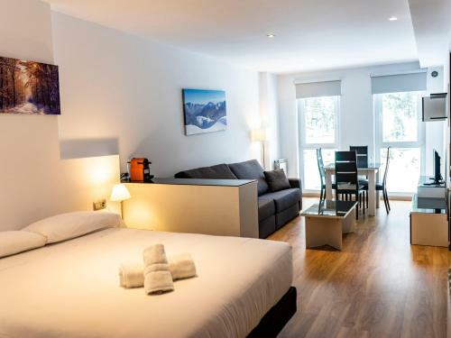 Apartamento Luxury Arinsal Ribasol Park & Oxygen Therapy Center