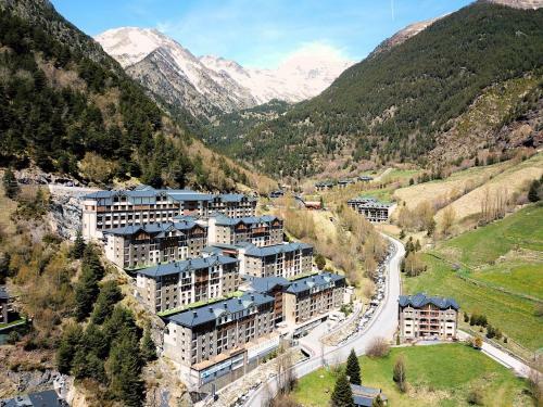 Apartamento Luxury Arinsal Ribasol Park & Oxygen Therapy Center