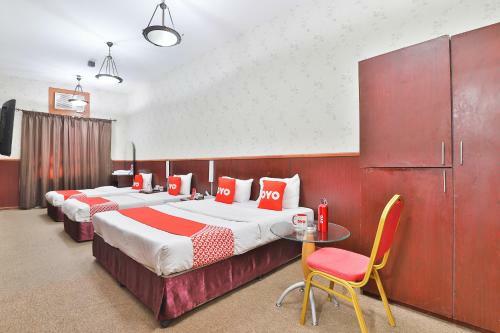 Oyo 271 Parasol Hotel