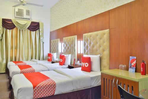 Oyo 271 Parasol Hotel