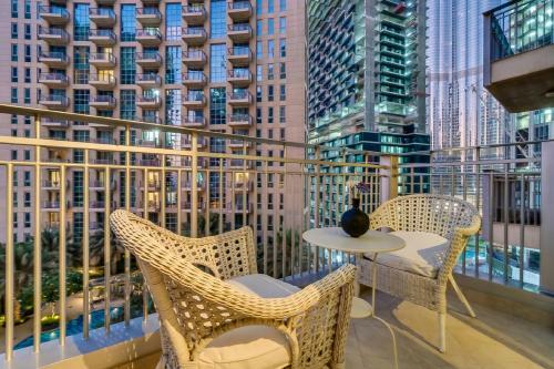 Westside Ease By Emaar Epic One Bedroom Apartment