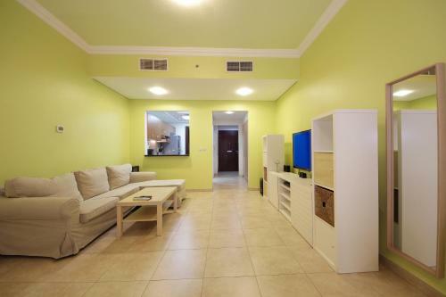 Signature Holiday Homes- Studio Apartment Venetian Tower