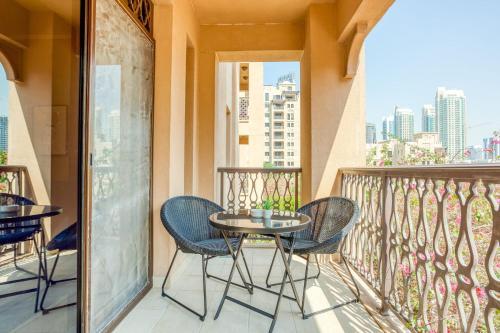 Guestready Bright And Spacious Apartment In Old Town