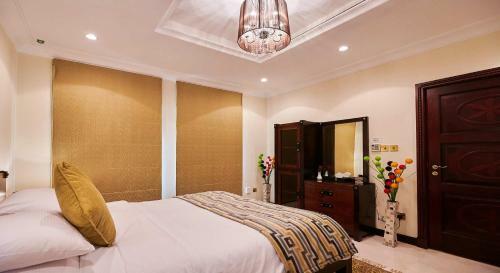 Rose Dream - 5 Bedrooms Palm Villa On The Beach With Private Pool