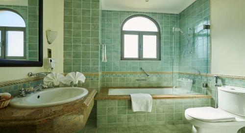 Rose Dream - 5 Bedrooms Palm Villa On The Beach With Private Pool