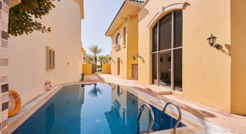 Rose Dream - 5 Bedrooms Palm Villa On The Beach With Private Pool