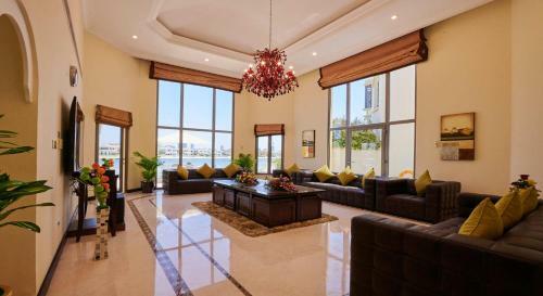 Rose Dream - 5 Bedrooms Palm Villa On The Beach With Private Pool